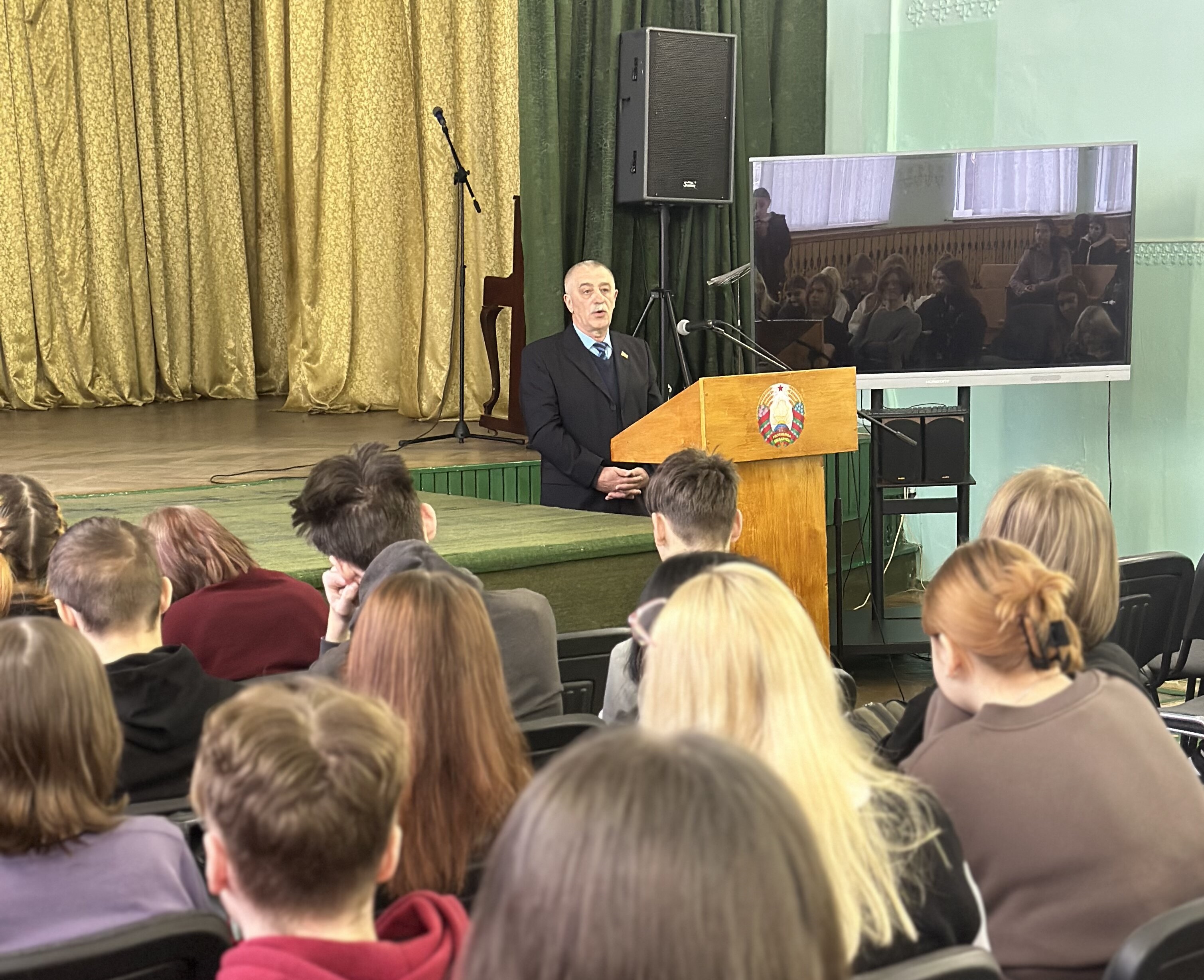 Брестской областной инспекцией Госстандарта  проведена лекция с учащимися УО «Брестский государственный колледж легкой промышленности»