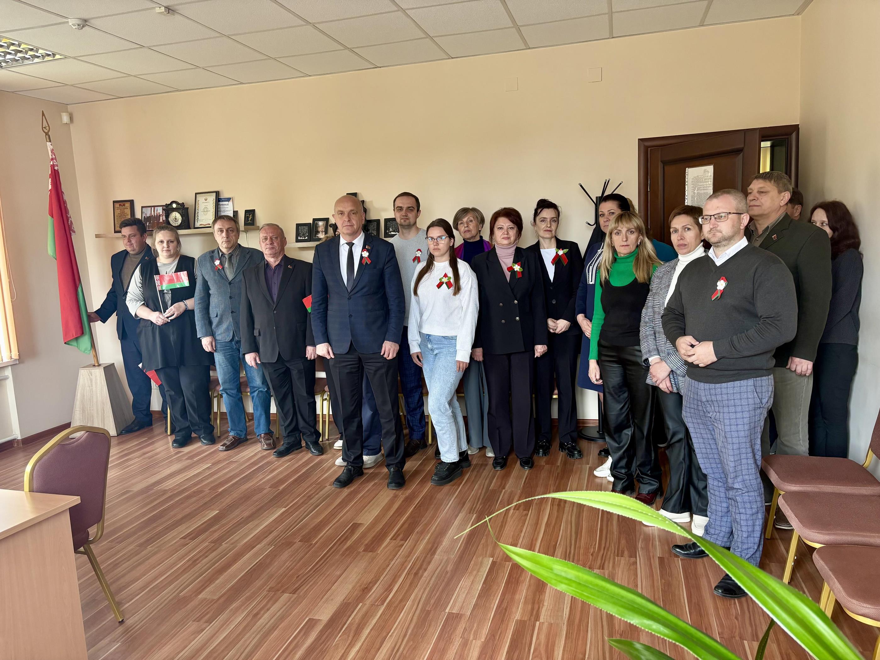 Участие в городской акции  «Минута молчания «Памяти павших будьте достойны»